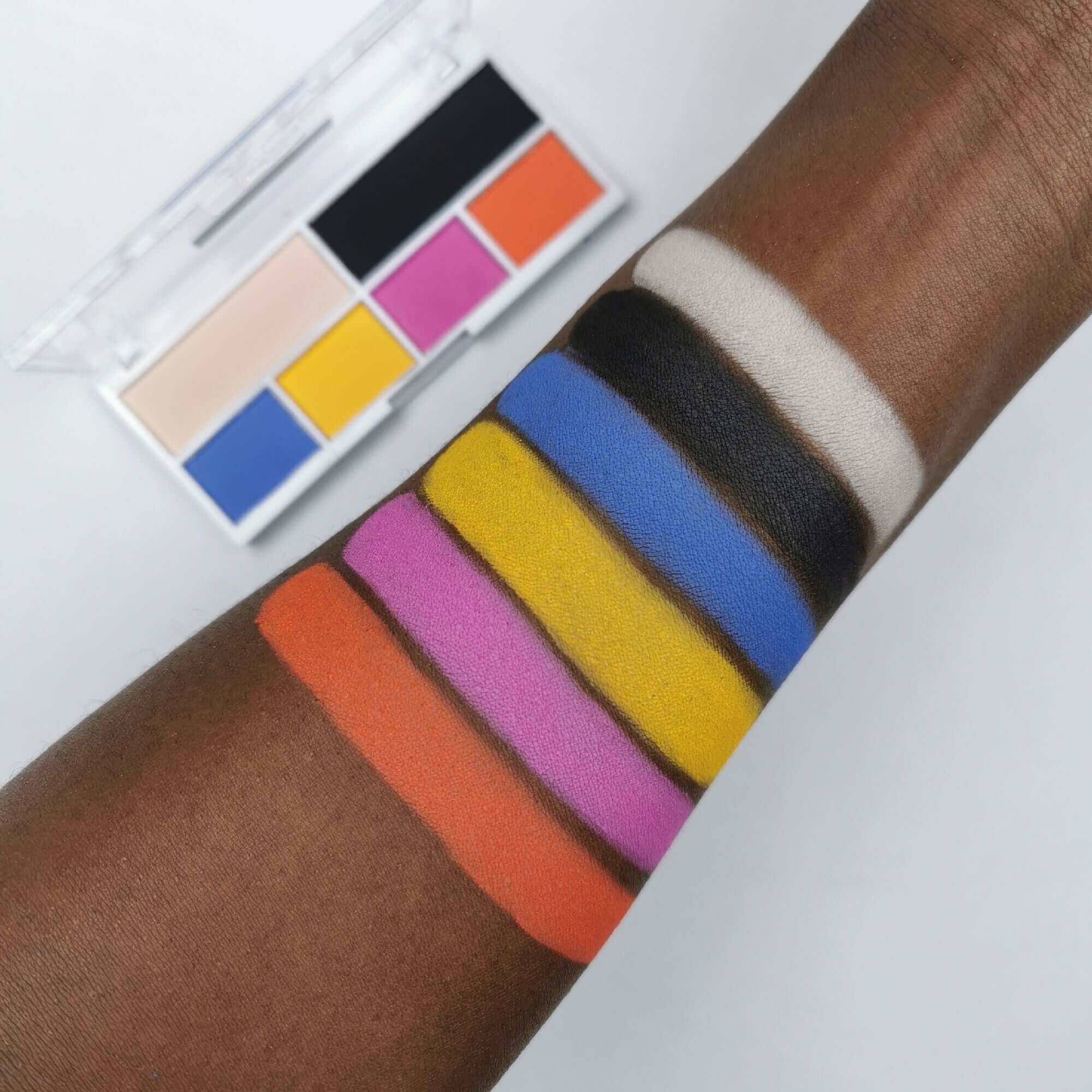 Relove Colour Play Dreamer Eyeshadow Palette
