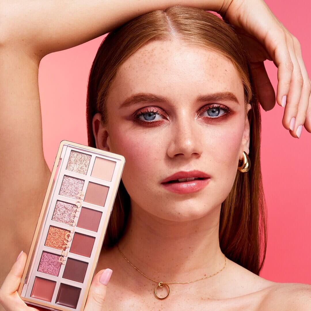 Revolution The True Icon Bronze Eyeshadow Palette