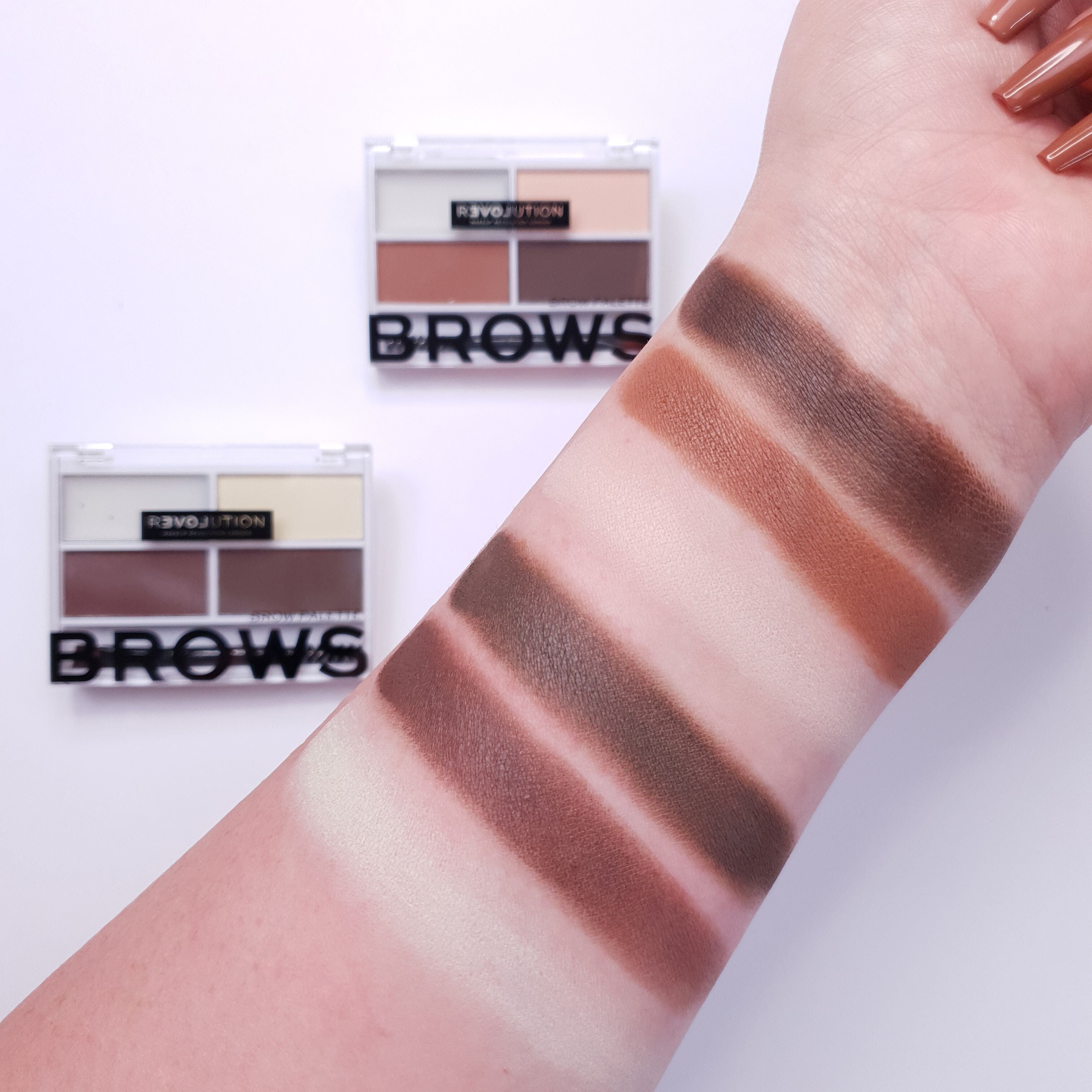 Relove Colour Cult Brow Palette Medium